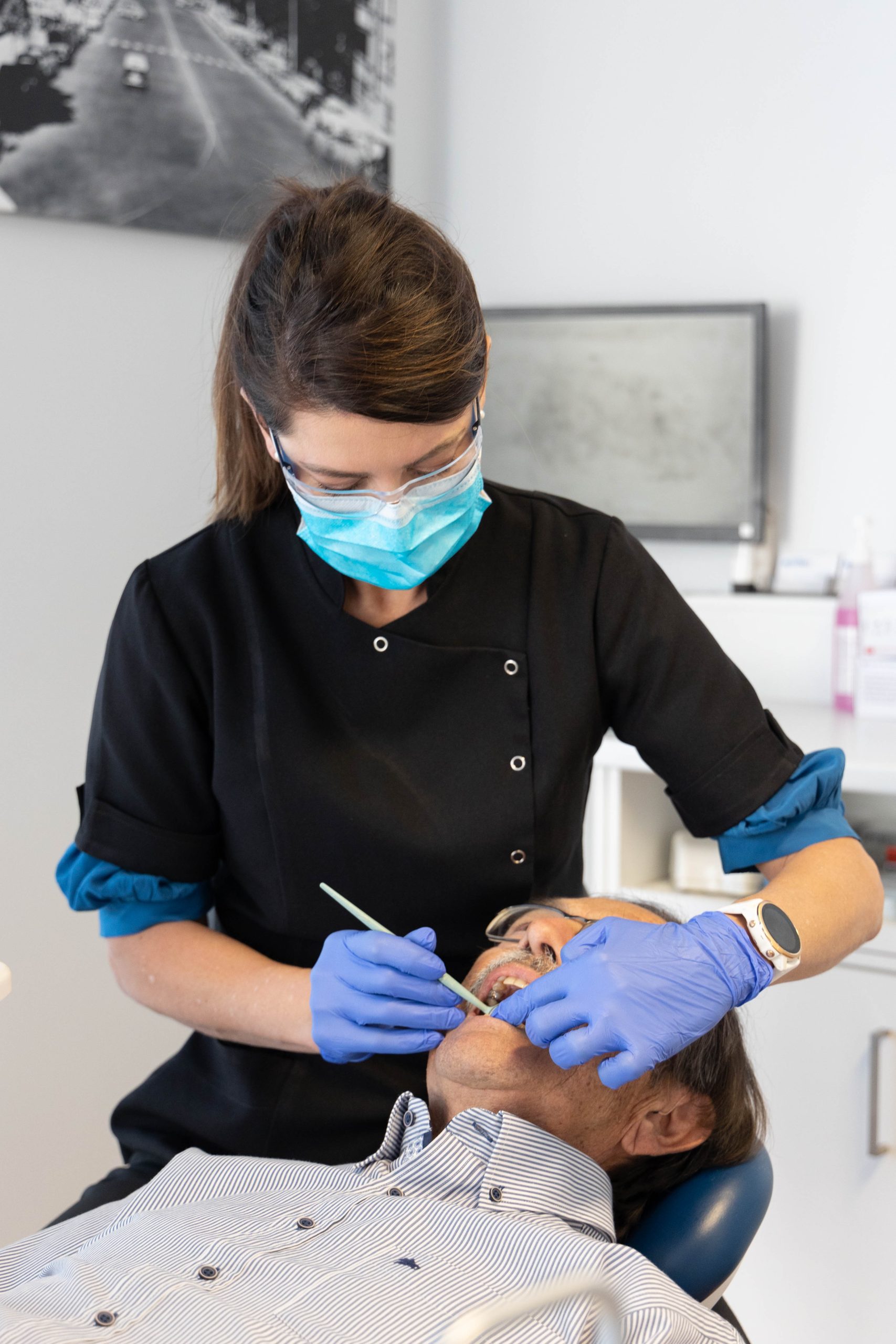 Gum disease treatments pic 1 scaled